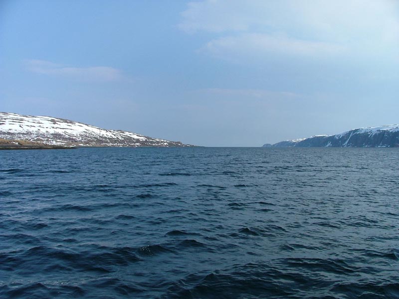 Моря закрывают. Архипелаги Баренцева моря. Виктор Баренцево море. Прибрежная морская зона Баренцева моря. Выход в Баренцево море.